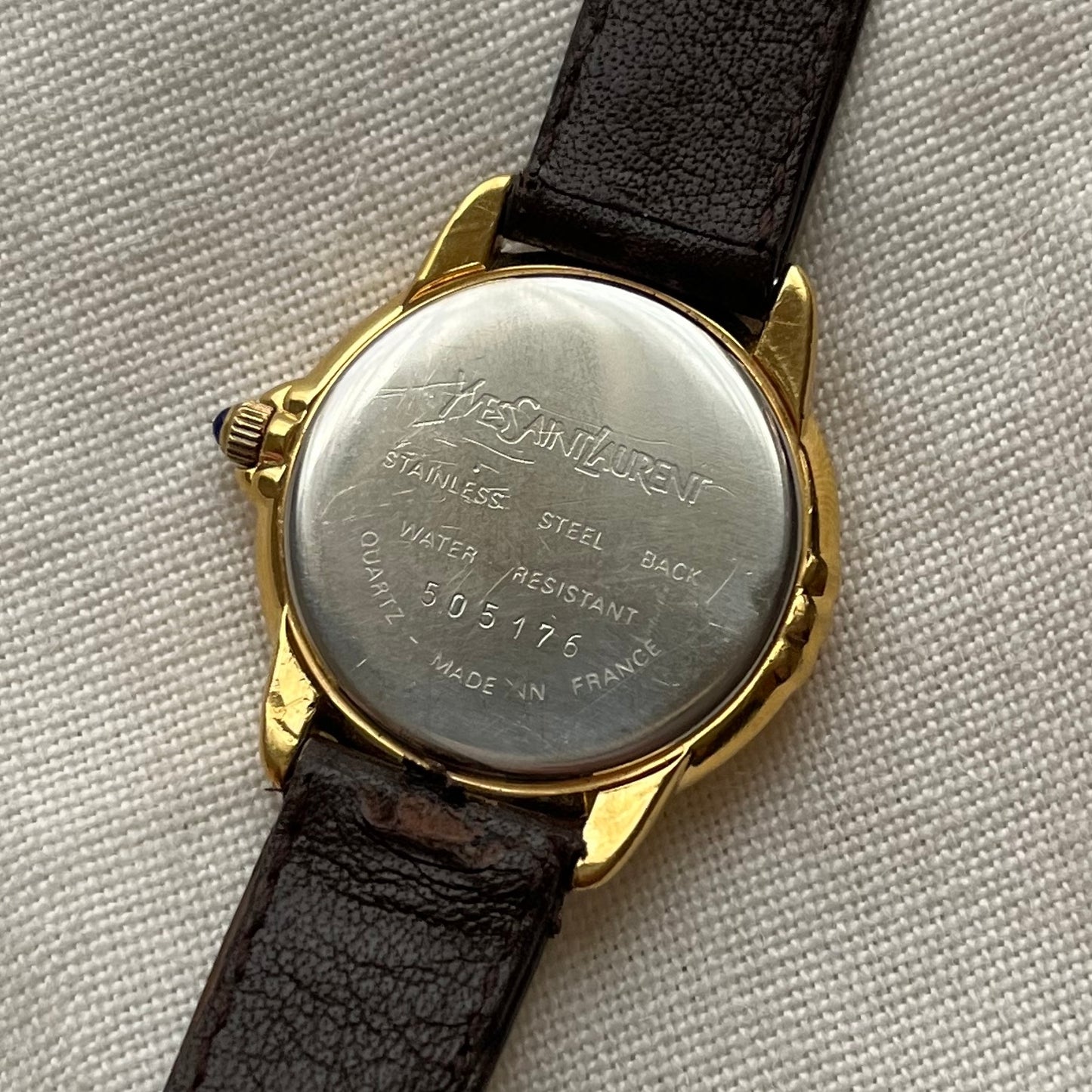 relógio Yves Saint Laurent