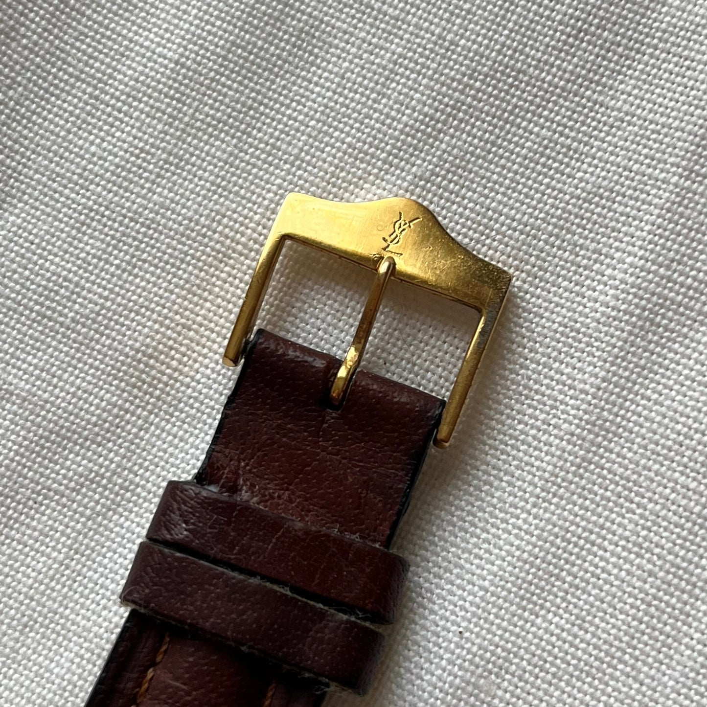 relógio Yves Saint Laurent II