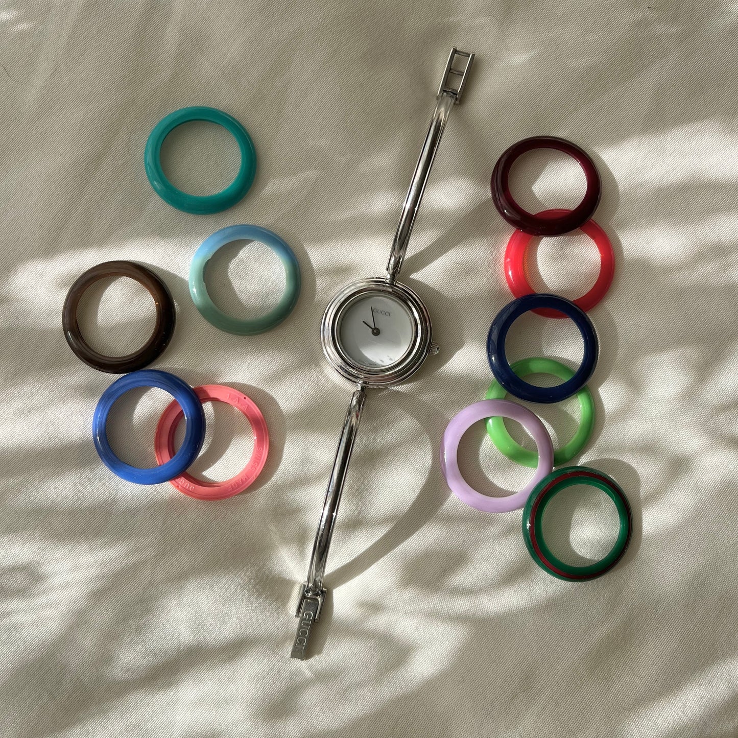 Gucci 1100 Interchangeable Bezel