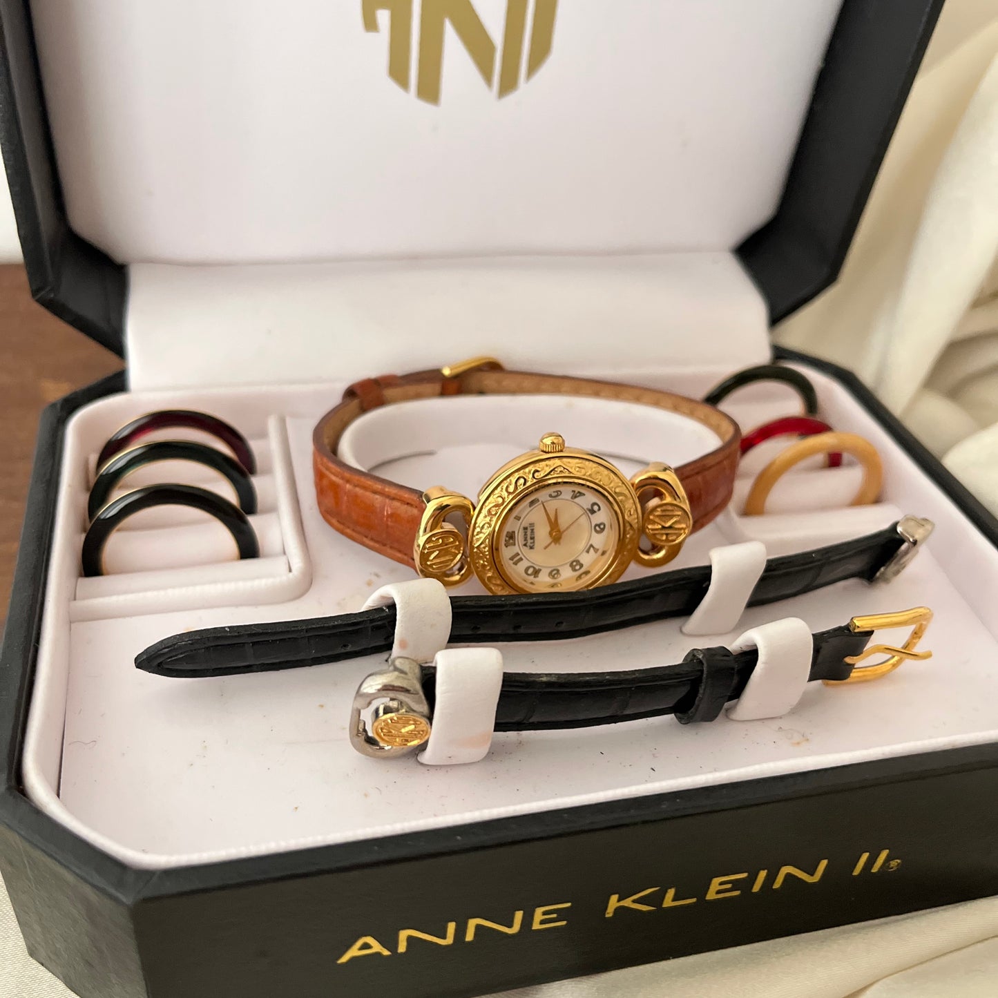 relógio anne klein II