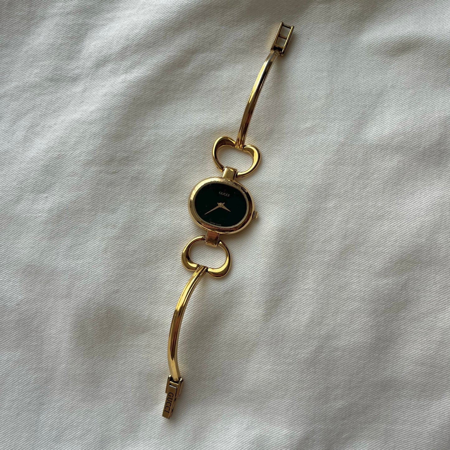 Gucci 1600