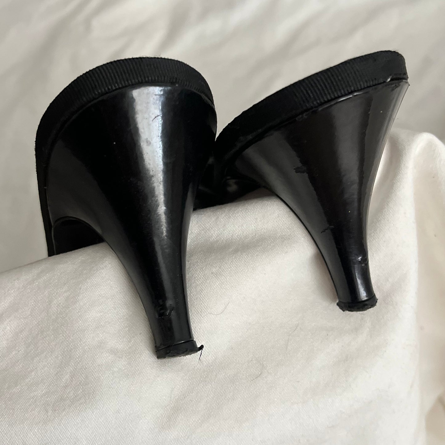 kitten heel Chanel