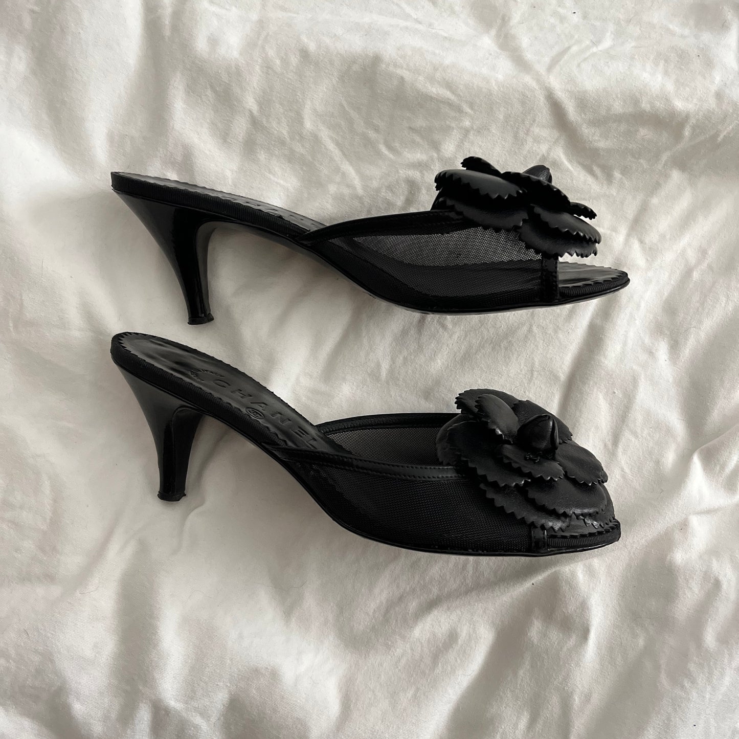 kitten heel Chanel