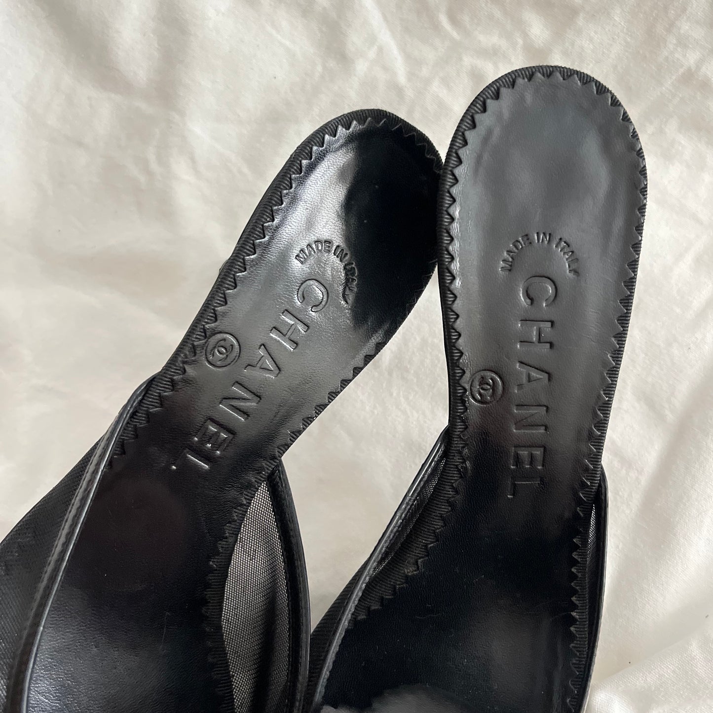 kitten heel Chanel