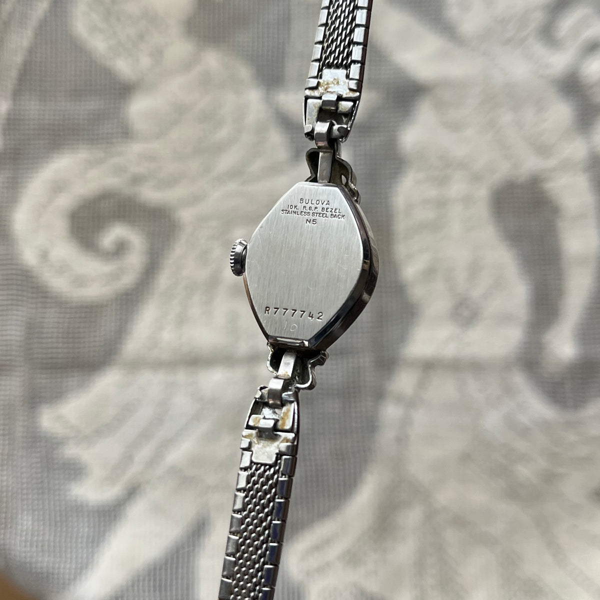 Bulova 1975