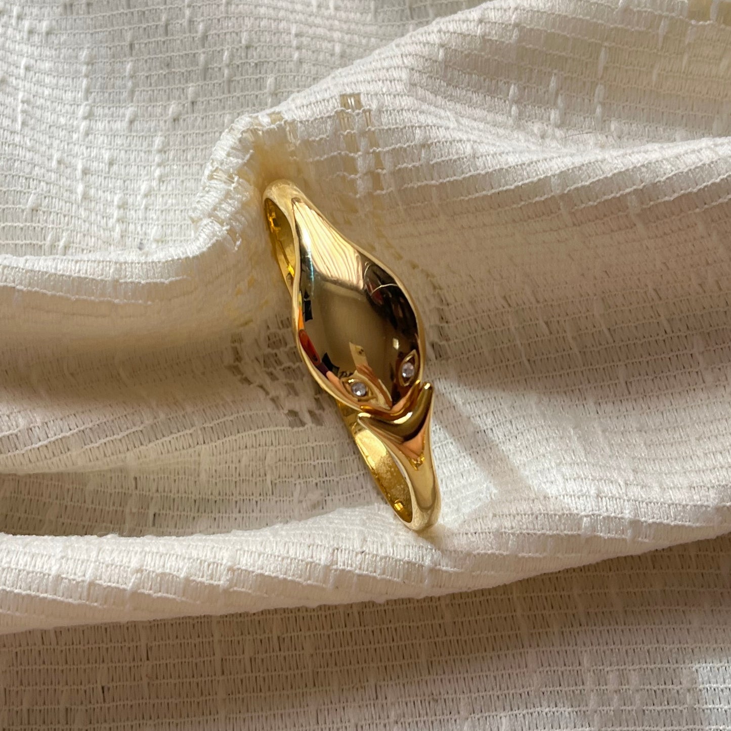 relógio serpente dourado