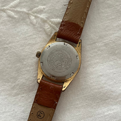 relógio mondaine