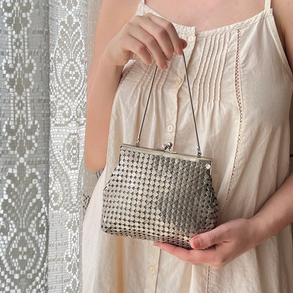 bolsa vintage prateada