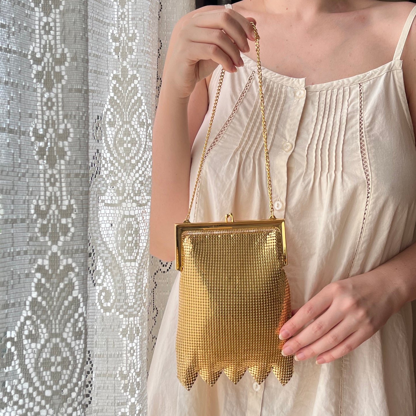 bolsa vintage dourada