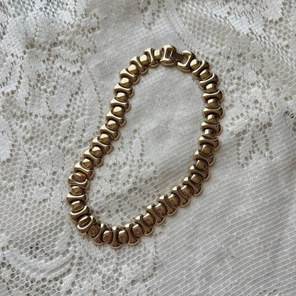 colar dourado 80s