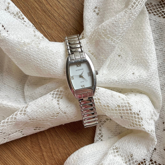 relógio mondaine XIII
