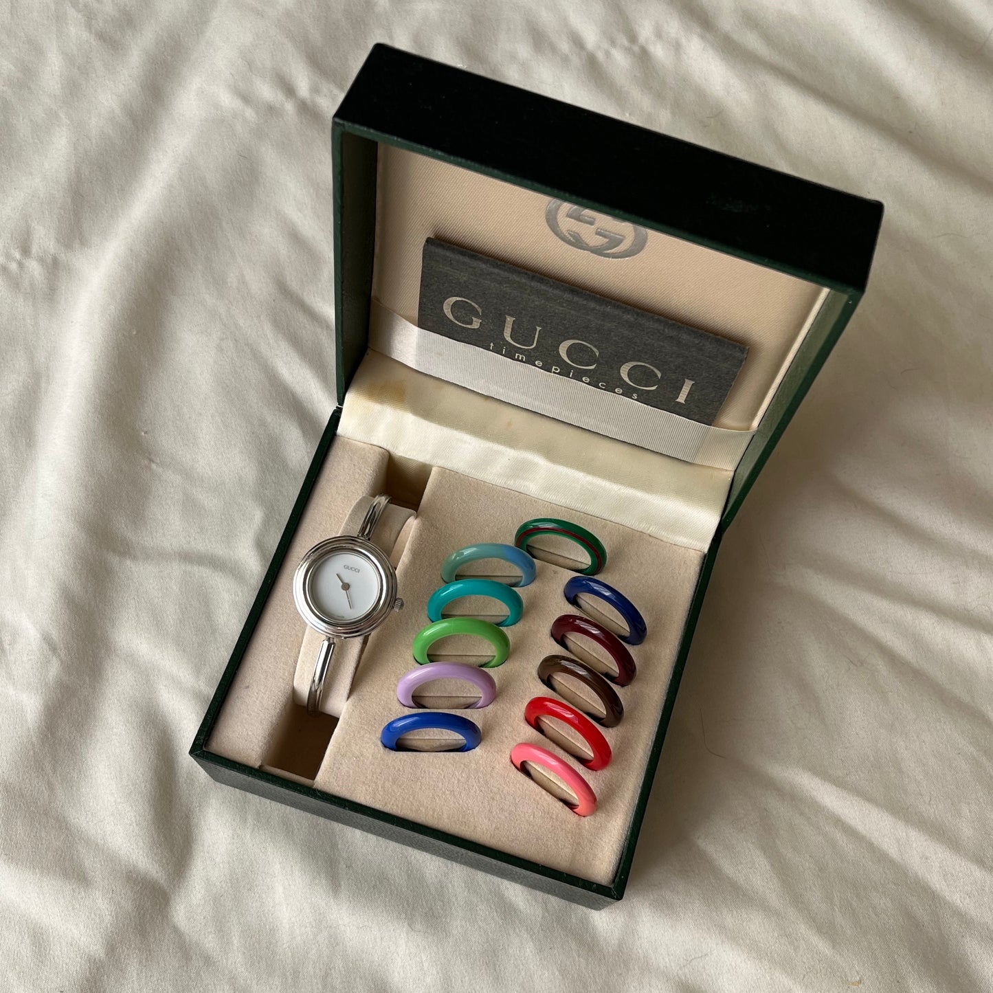 Gucci 1100 Interchangeable Bezel