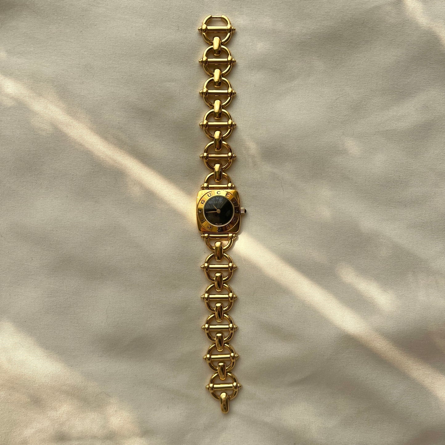 Gucci 6400L