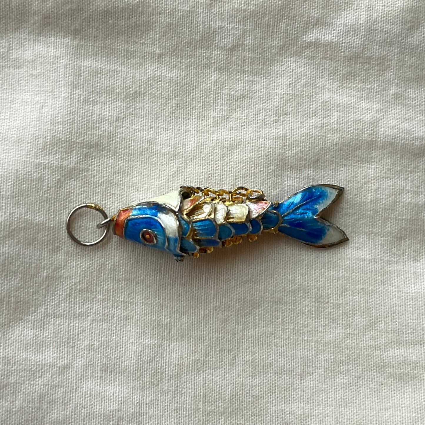pingente vintage peixe azul celeste