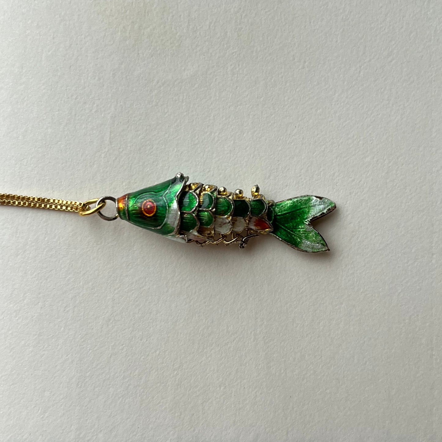pingente peixe verde escuro