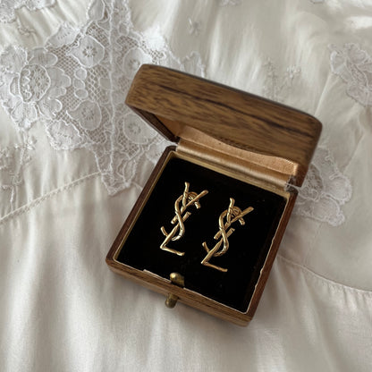 brincos Yves Saint Laurent
