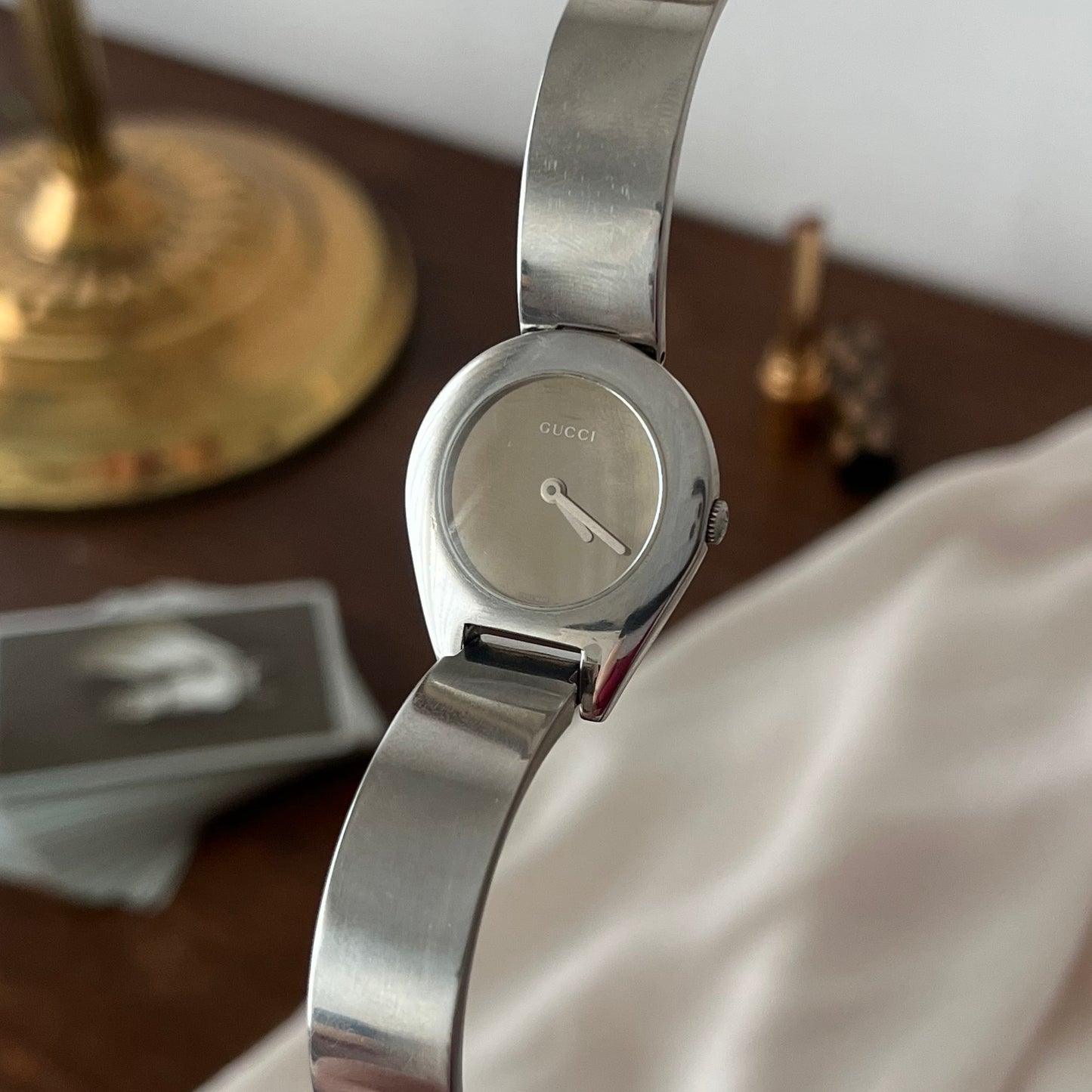 relógio Gucci 6700L