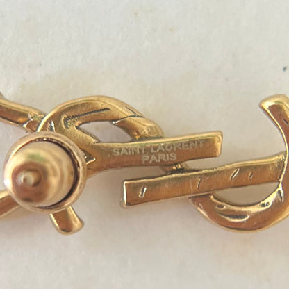 brincos Yves Saint Laurent