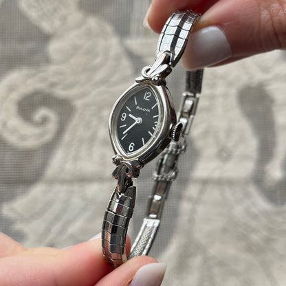 Bulova 1975